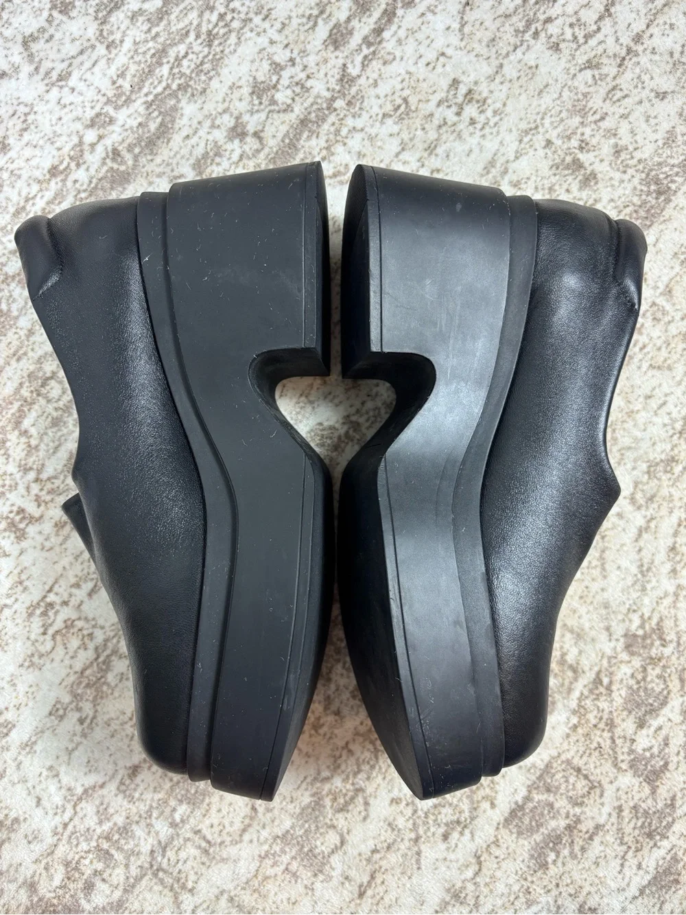 UNIF Black Leather Flex Platform Slip On Shoe Size 11